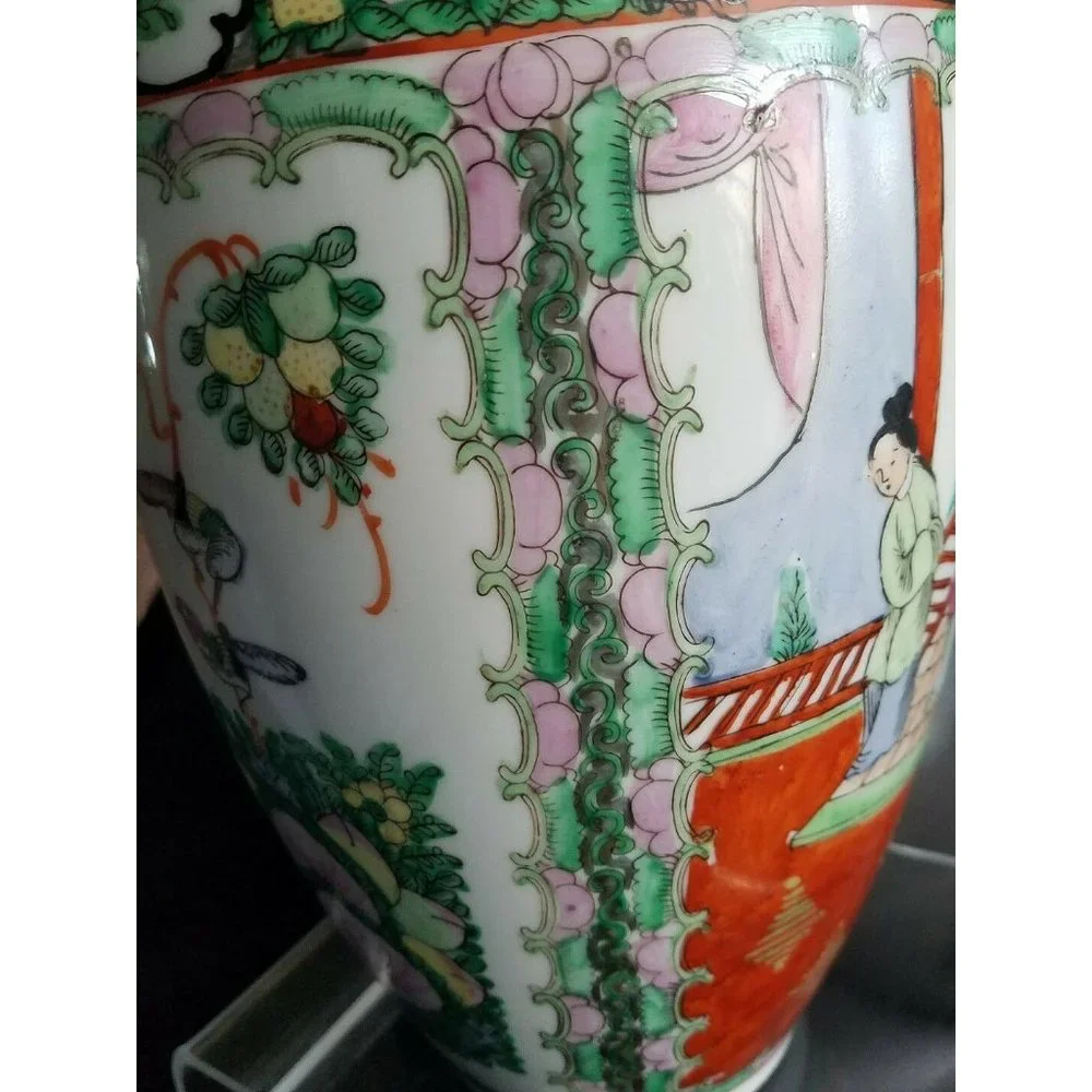 Vintage Chinese Rose Medallion Vase Urn 15